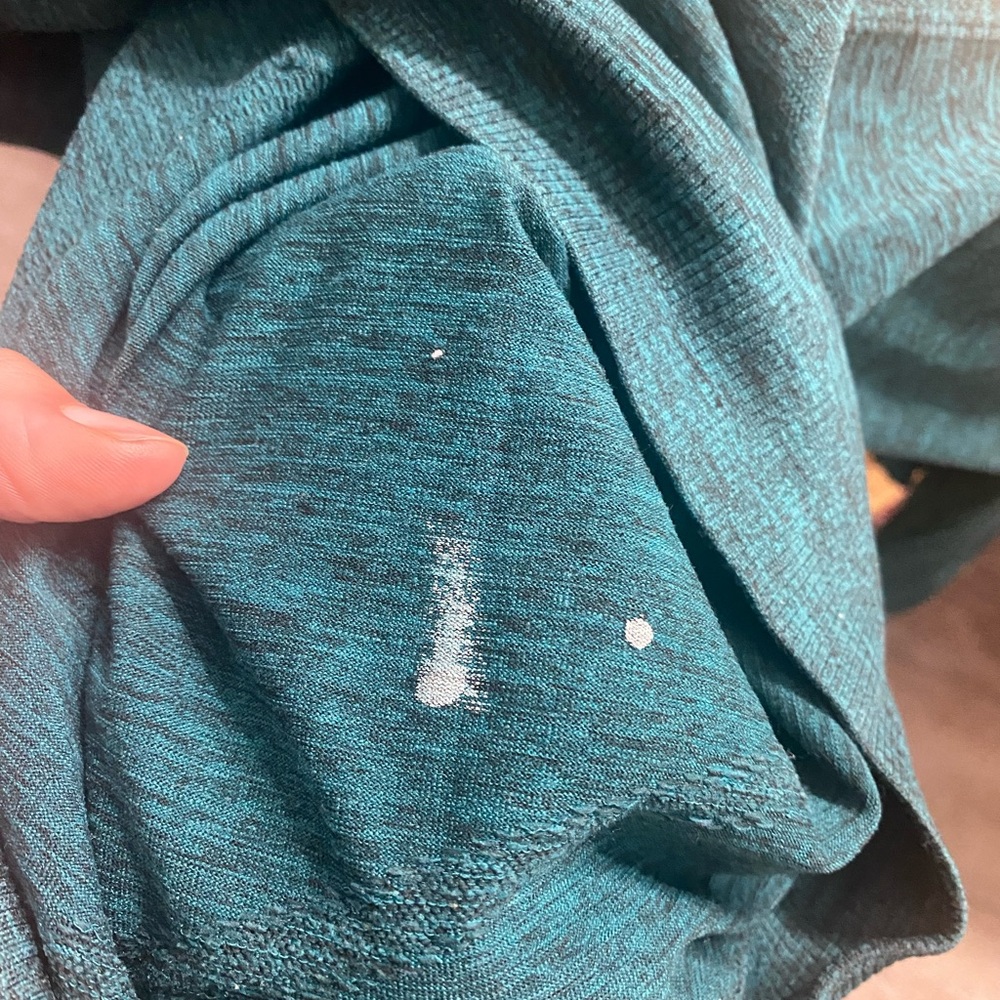 Lululemon Everglade Green Long Sleeve Activewear Top - XS - Picture 7 of 7